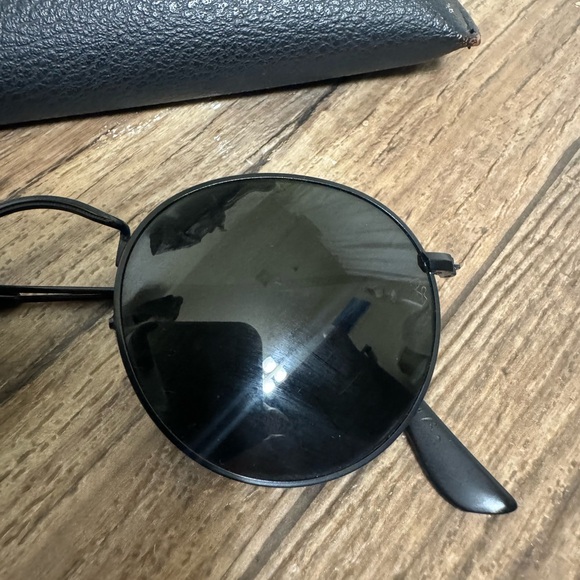 Ray-ban Black Metal Round Sunglasses. Circle John Lennon Style. Small. Great Con - Picture 3 of 8